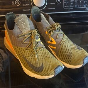 Men’s Nike Air 270s Sneakers